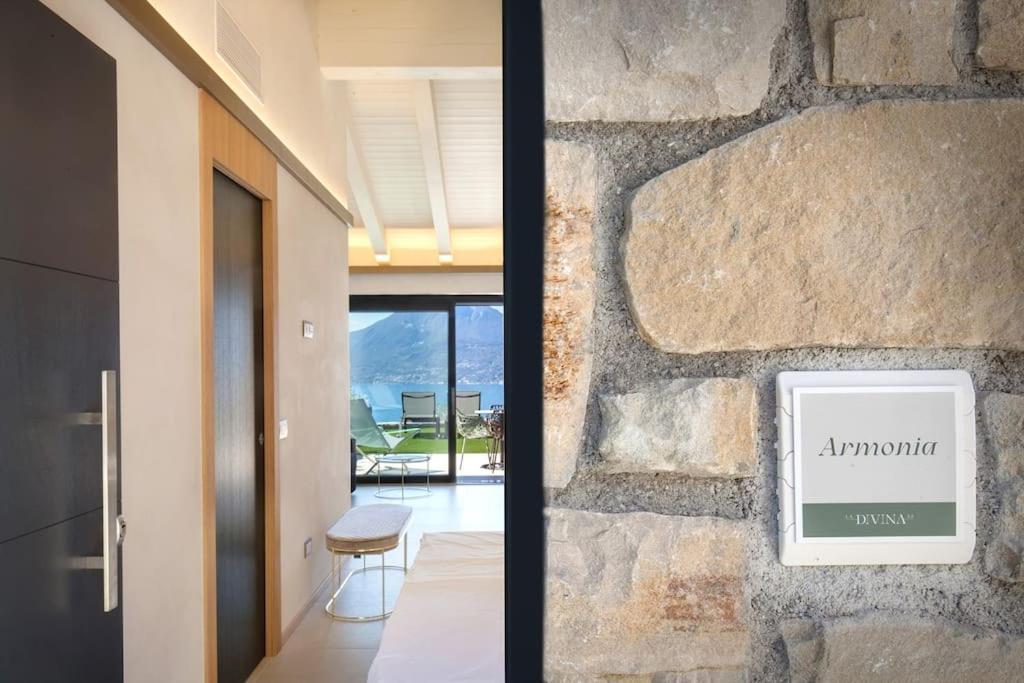 Villa Divina-Apt Armonia-Con Piscina E Vista Lago Castelletto Di Brenzone Buitenkant foto